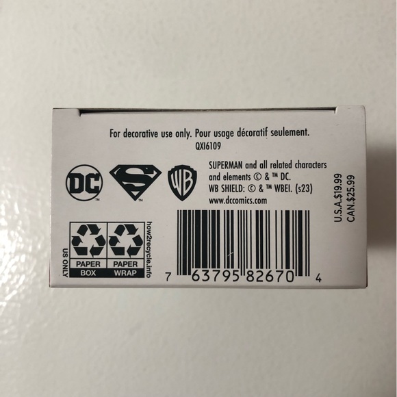 2023 Hallmark Keepsake Superman 85th Anniversary Comic Book Ornament DC Hero WB - Picture 5 of 5